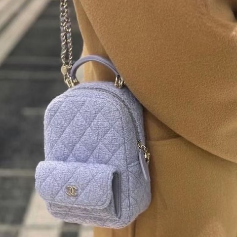 Chanel 毛呢mini後背包紫色帶細閃 金扣 13*17*7 95新 配件塵袋