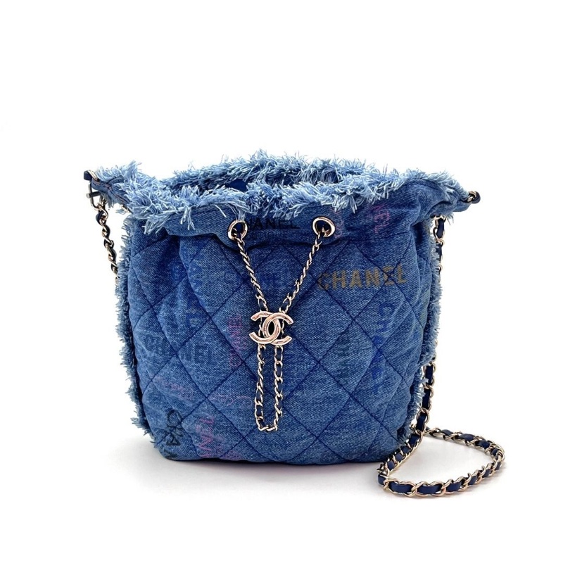 CHANEL 牛仔丹寧塗鴉抽繩水桶包 18*20*8 9新 配件塵袋-2