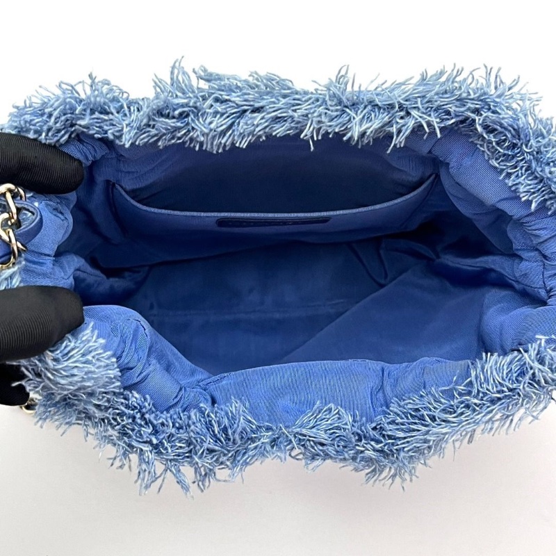 CHANEL 牛仔丹寧塗鴉抽繩水桶包 18*20*8 9新 配件塵袋-3