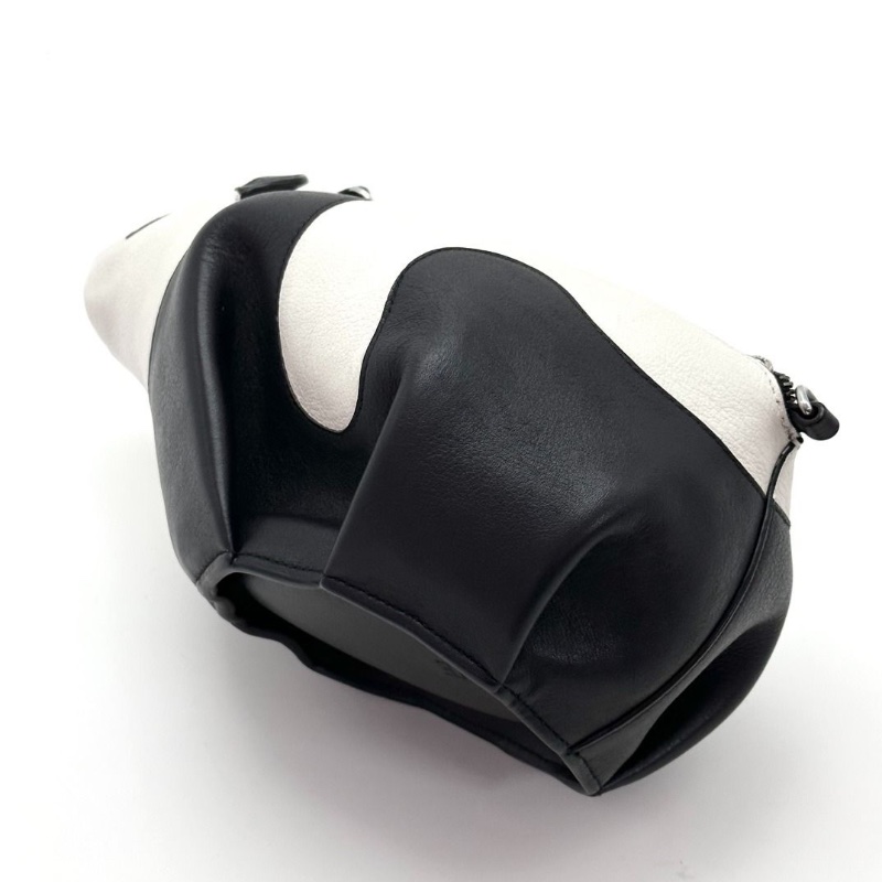 LOEWE 黑白熊貓Panda mini bag 肩背斜背包10*10*9.5 9新 配件塵袋吊牌-4