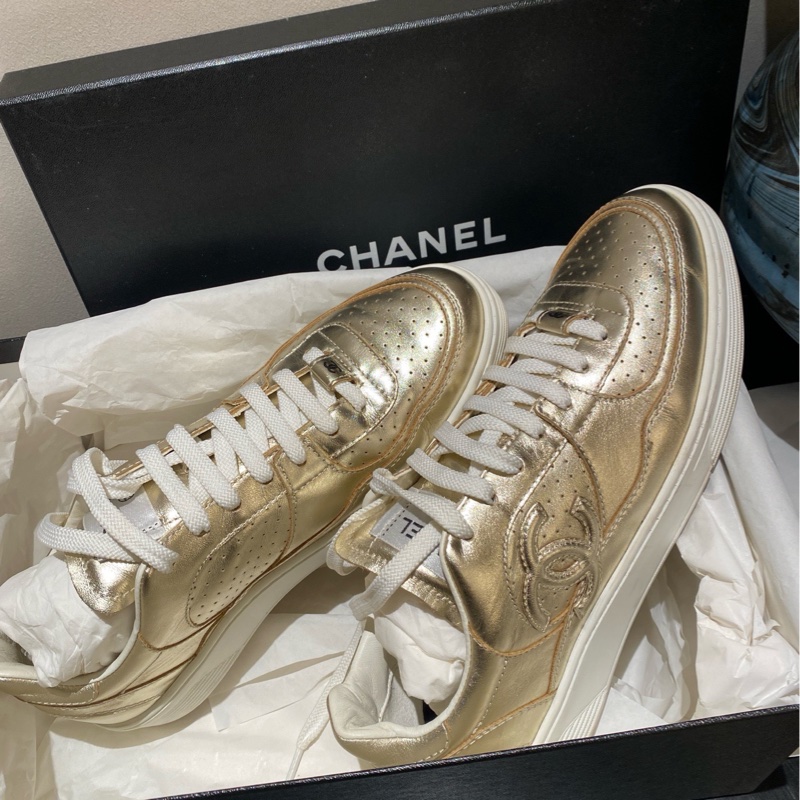 Chanel 24C香檳金色金角大王 空軍一號板鞋 38碼 附件：盒子-0