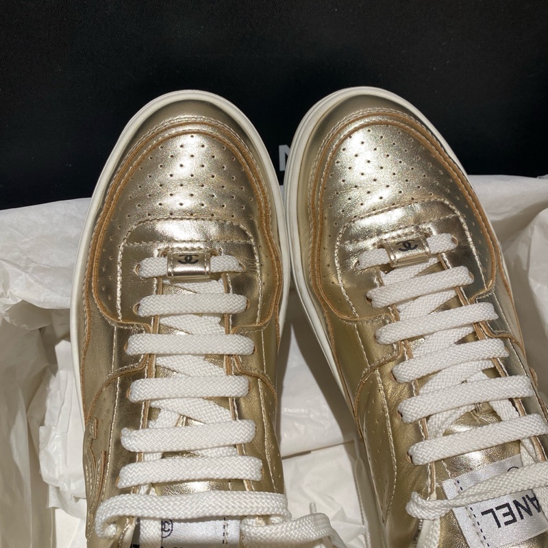 Chanel 24C香檳金色金角大王 空軍一號板鞋 38碼 附件：盒子-2