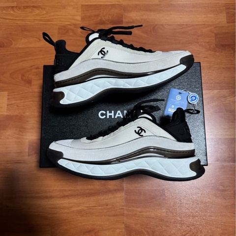 Chanel香奈兒徽標運動鞋 雙c休閒鞋 女款 白灰色 38.5碼