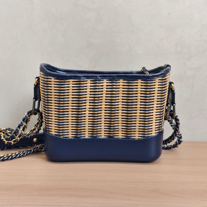 Chanel • Gabrielle 稀有藤條編織拼皮流浪包 小號-6