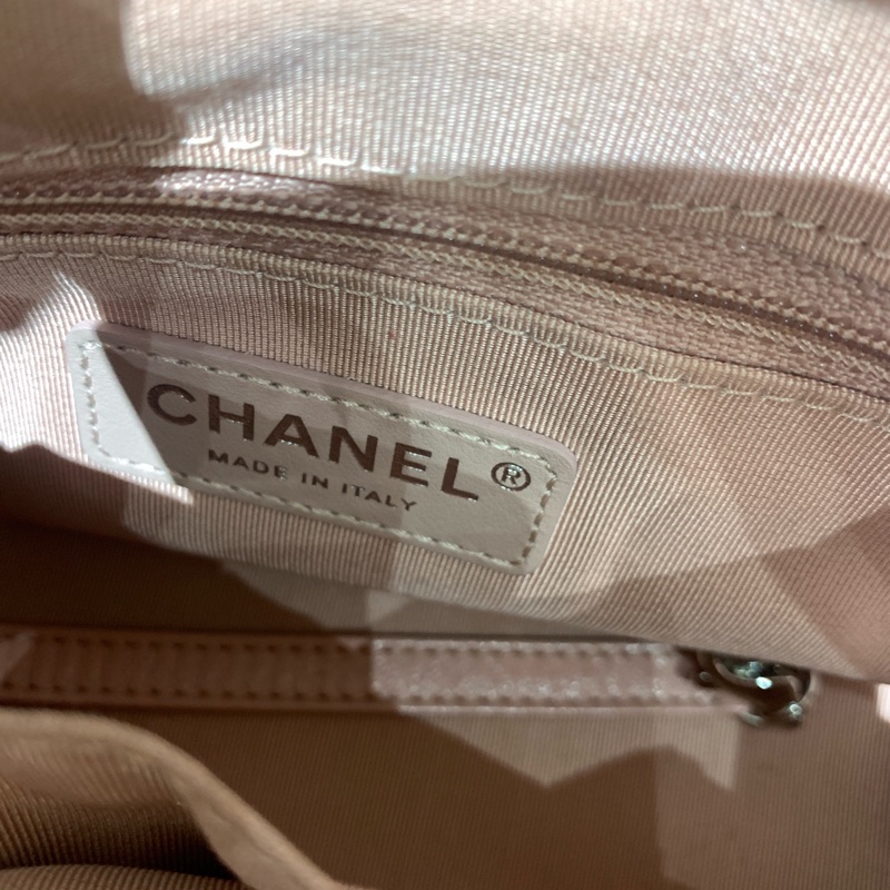 Chanel • Gabrielle 經典牛皮流浪包小號 櫻花粉 金釦 🌸 有卡✔️-22