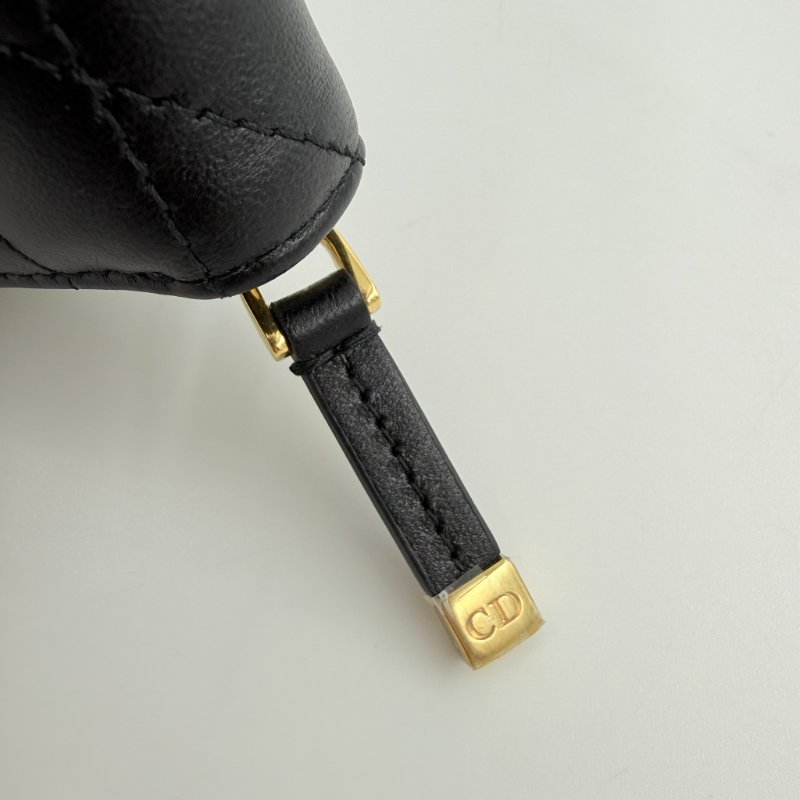 DIOR - 黑色羊皮Macrocannage大籐格紋金釦拉鍊長夾-15