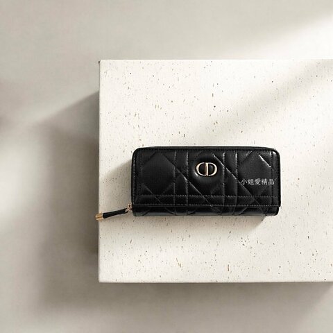 DIOR - 黑色羊皮Macrocannage大籐格紋金釦拉鍊長夾