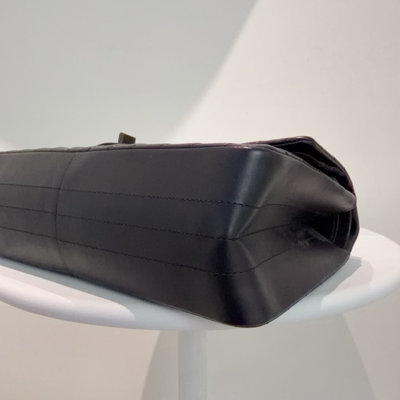 Chanel • 稀有全黑山形紋牛皮2.55 So Black 中號 有卡✔️-8