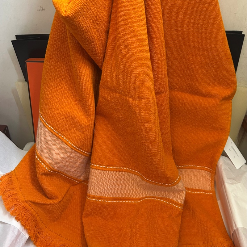 Hermes *100%純棉*經典色沙滩巾 (浴巾 )👩🏻🦰未使用全新品;尺寸約95*140cm-10