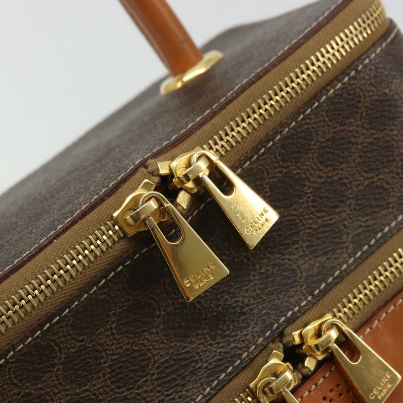 【日本直送】CELINE Macadam帆布化妝包 PVC皮革 棕色金色 正品 YKZ1479A-8