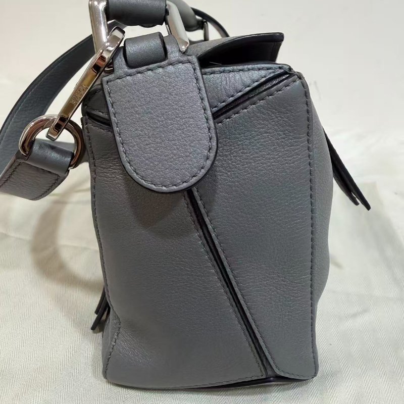 現貨誠可議loewe 灰色puzzle 小號 98新配件塵袋-2