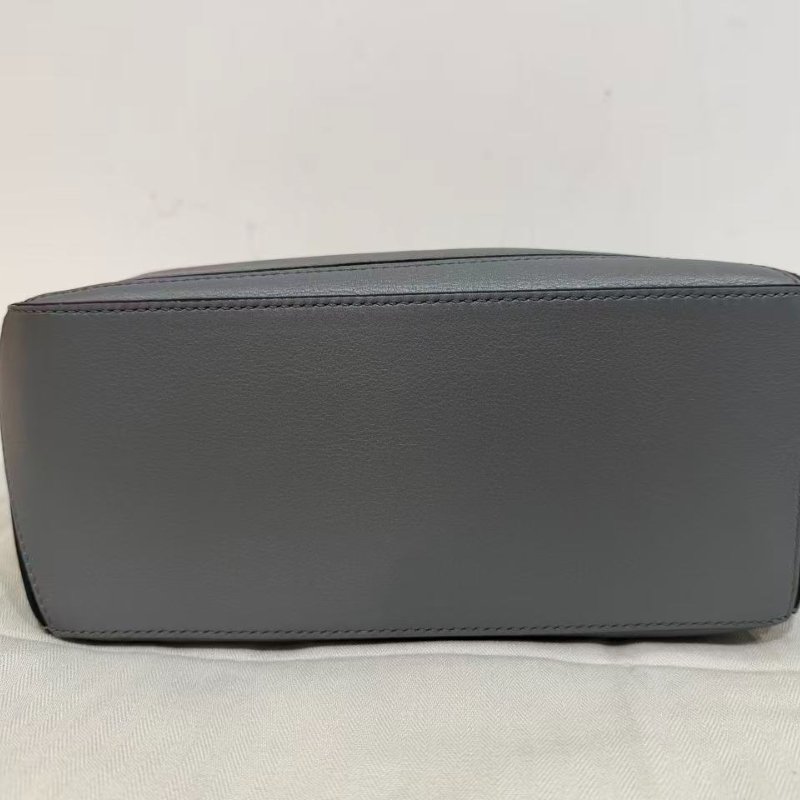 現貨誠可議loewe 灰色puzzle 小號 98新配件塵袋-4