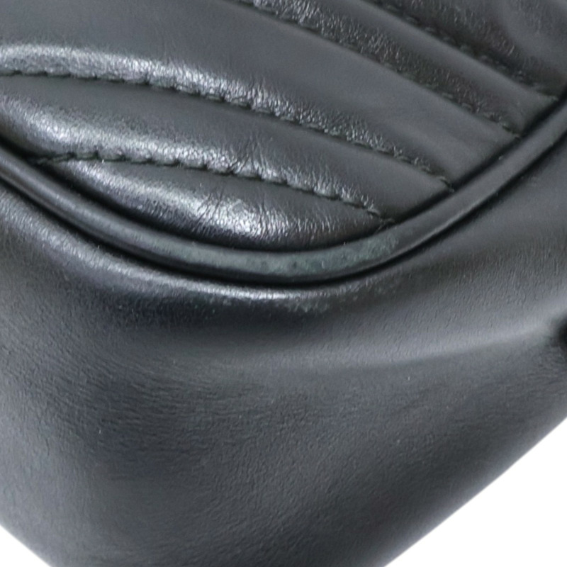 黑色牛皮 GG Marmont 肩背包【GUCCI 古馳】 447632-11