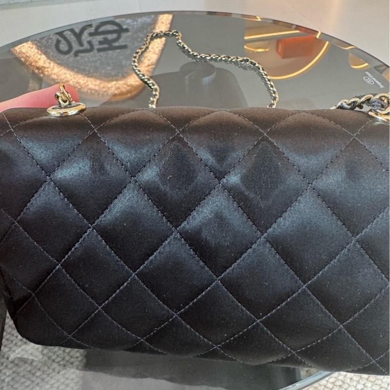 Chanel • 稀有黑金緞面Cf Mini鏈條包-5