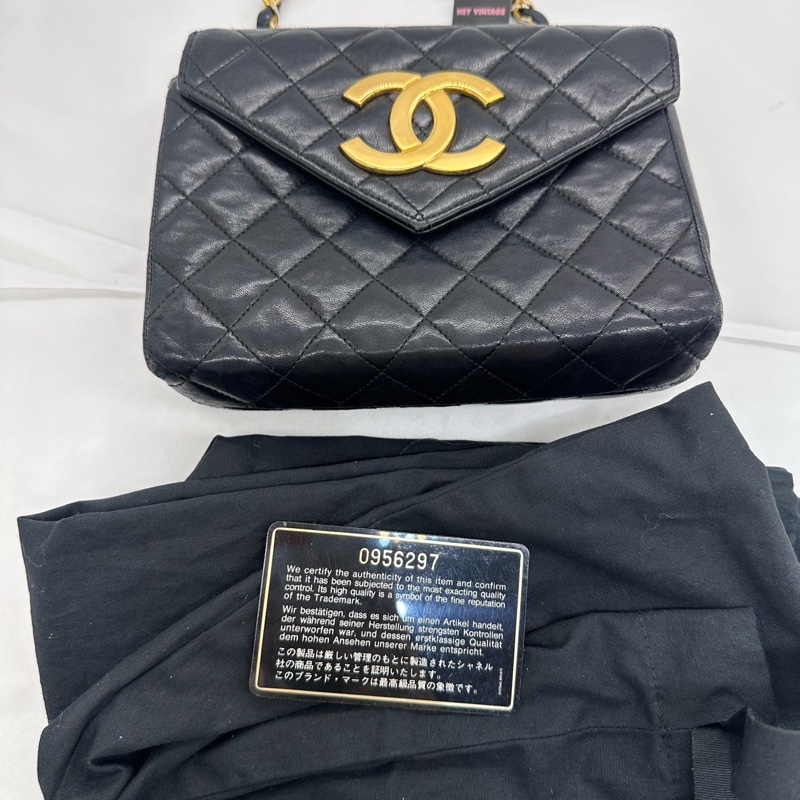 Chanel • 經典黑金大Logo翻蓋鏈條包-4