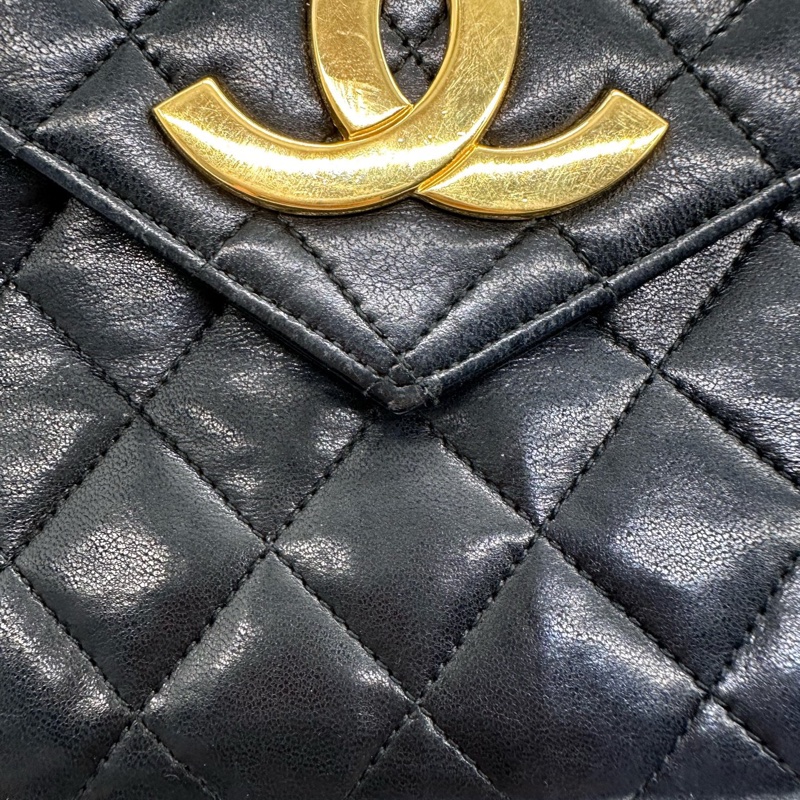 Chanel • 經典黑金大Logo翻蓋鏈條包-8