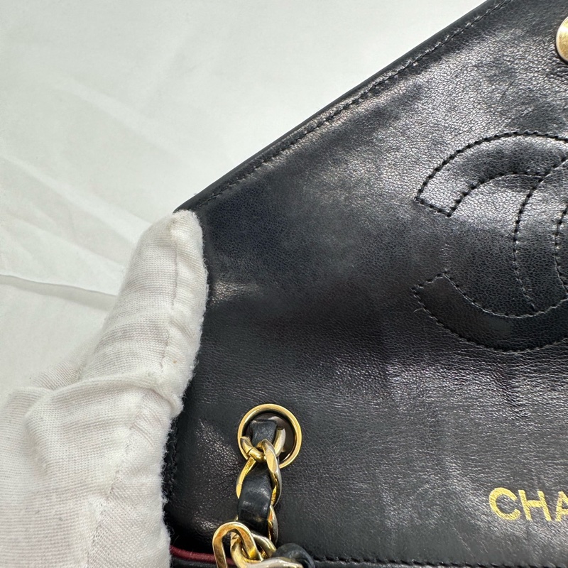 Chanel • 經典黑金大Logo翻蓋鏈條包-28