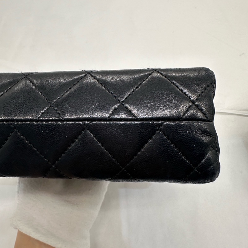 Chanel • 經典黑金大Logo翻蓋鏈條包-29