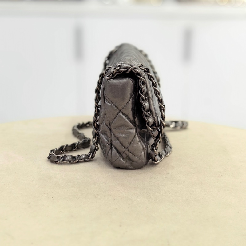 Chanel • 槍灰油臘牛皮銀釦滾邊鏈條Cf 25 翻蓋包-5