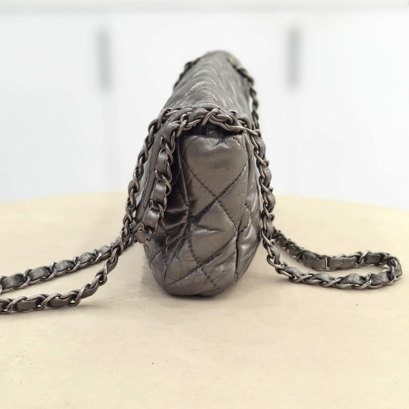 Chanel • 槍灰油臘牛皮銀釦滾邊鏈條Cf 25 翻蓋包-6