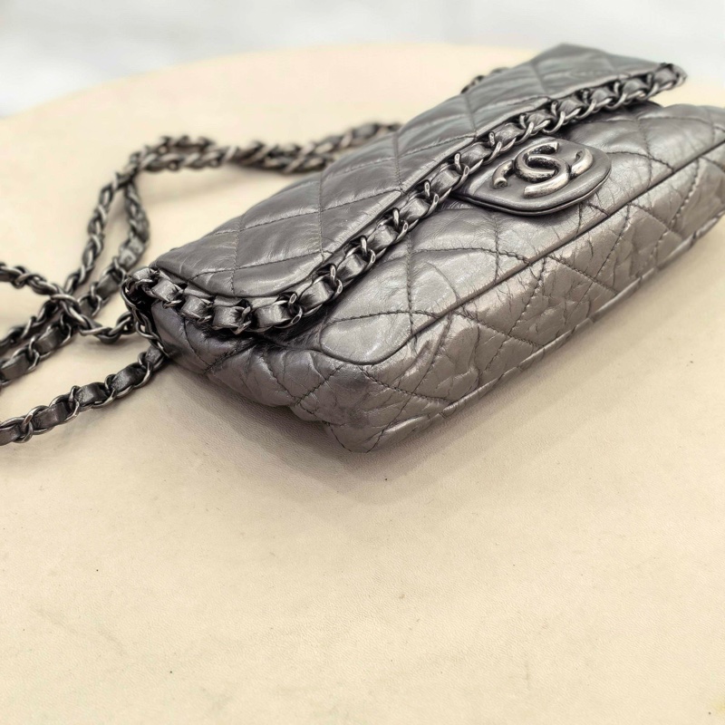 Chanel • 槍灰油臘牛皮銀釦滾邊鏈條Cf 25 翻蓋包-7