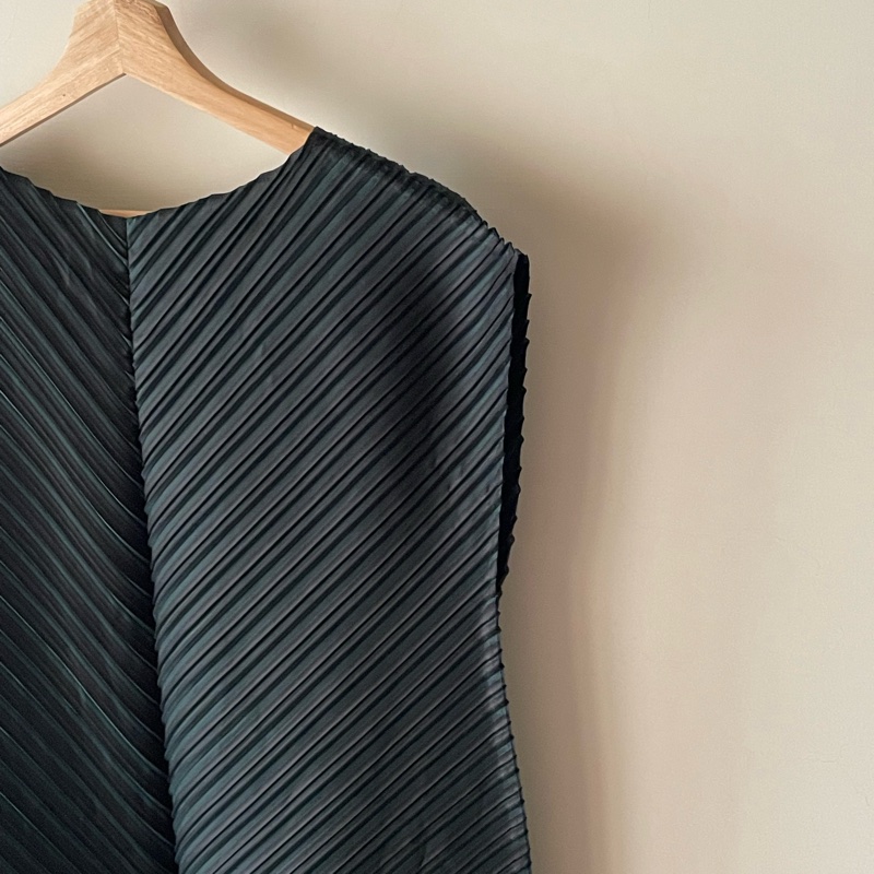 PP 綠黑拼色 鬱金香 四片斜紋 短洋裝 長版上衣-7