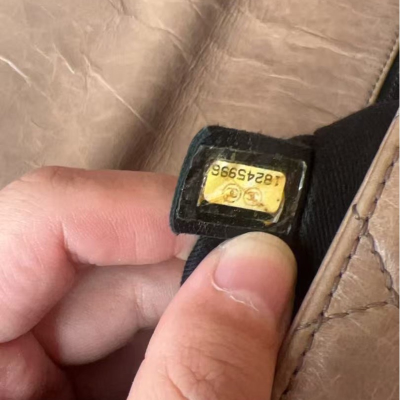 Chanel • 孟買奶茶色金釦油臘牛皮鏈條包 2way-7