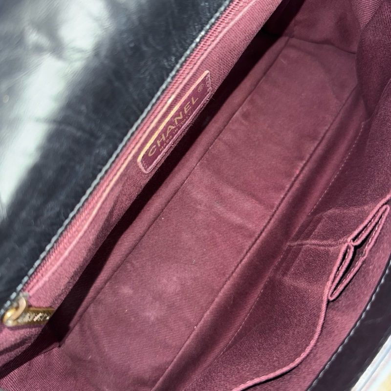 Chanel • 孟買勃艮第紅手柄黑金油臘牛皮鏈條包 2way-8
