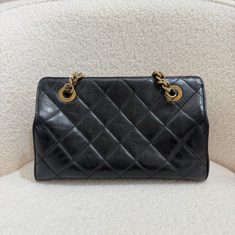 Chanel • 孟買黑金油臘牛皮鏈條肩背包-4