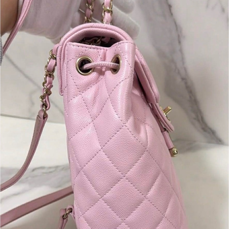 香奈兒淡粉色後背包-2