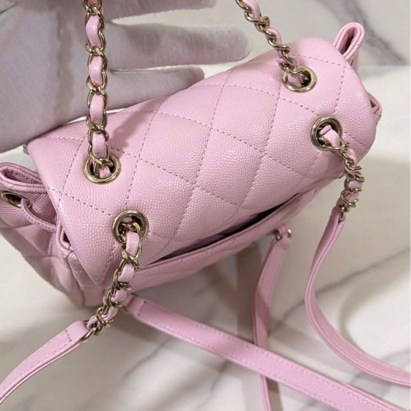 香奈兒淡粉色後背包-10