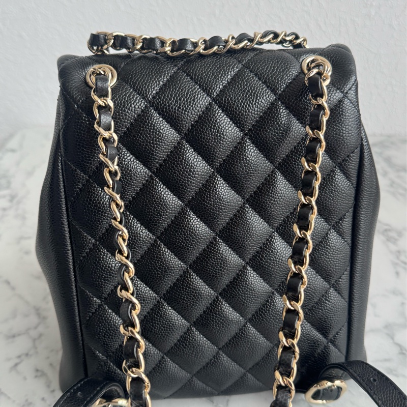 Chanel AS3860黑荔枝淡金雙C DUMA後背包小號-6