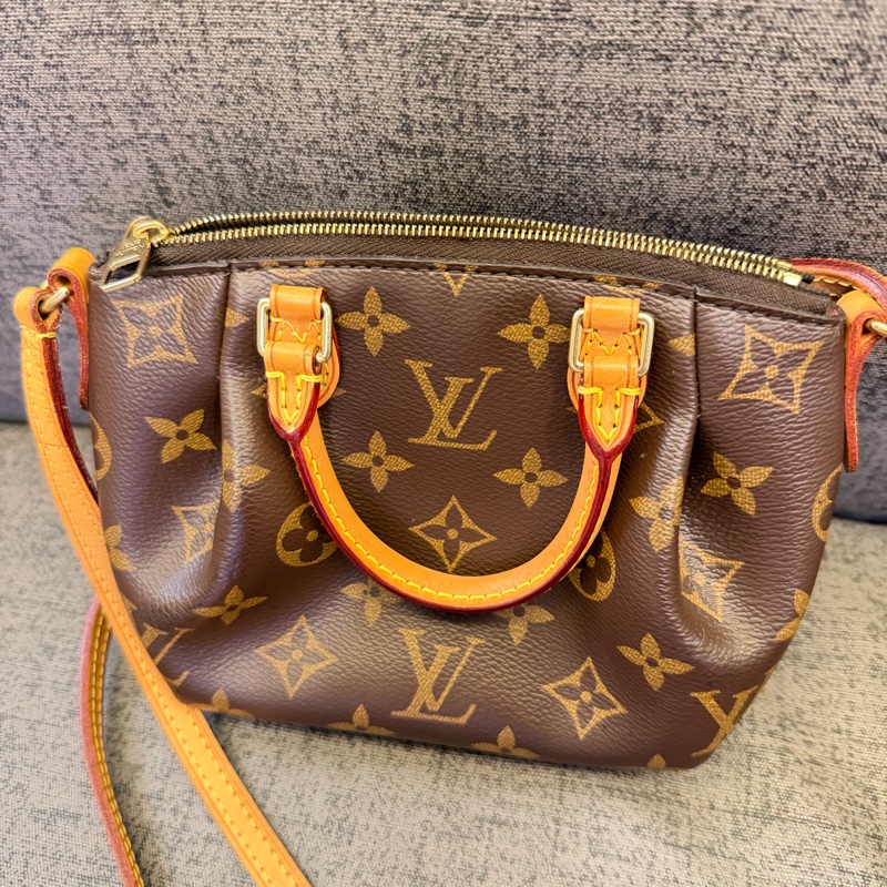 LV 小水餃包 M61253-7