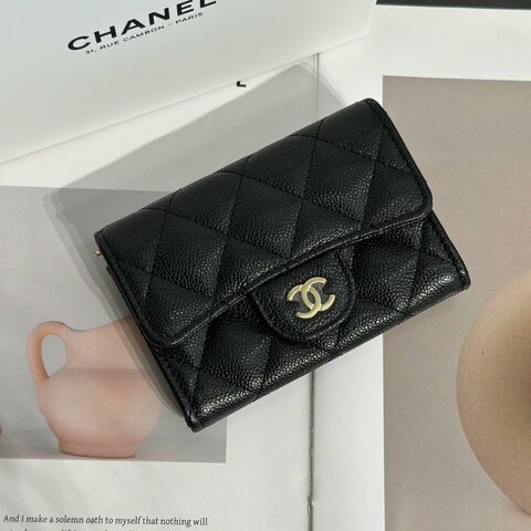 CHANEL 粒面牛皮拉鍊夾層卡包 - 黑金