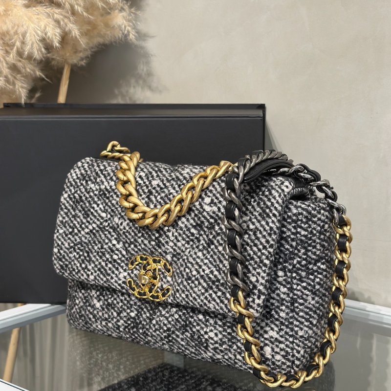 CHANEL 19 Bag 菱格紋手提肩背包 26 - 毛呢金-3