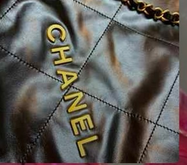 Chanel 22bag 後背包 黑金小號-5