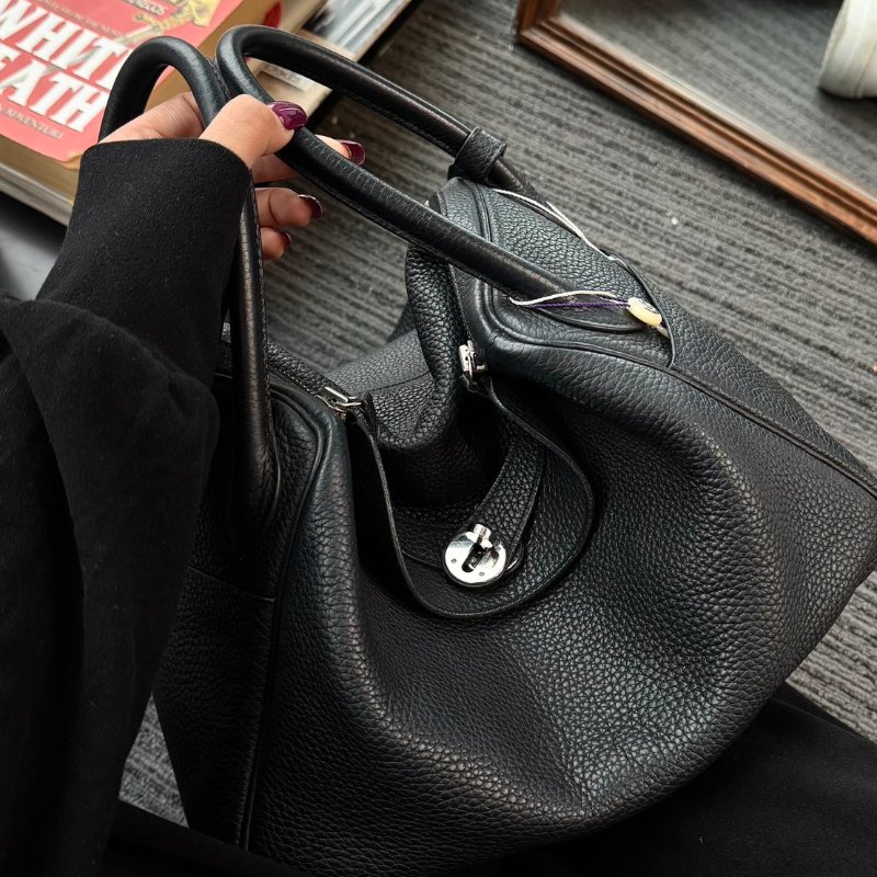 HERMES Lindy 30 - 黑銀 C-12