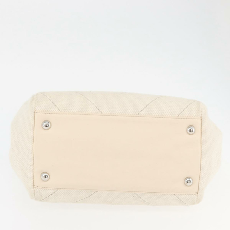 【日本直送】香奈兒鏈V形縫線單肩背包帆布米色銀色CC正品 YKZ1182A-4