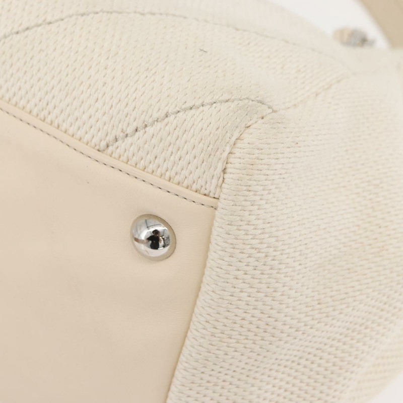 【日本直送】香奈兒鏈V形縫線單肩背包帆布米色銀色CC正品 YKZ1182A-14