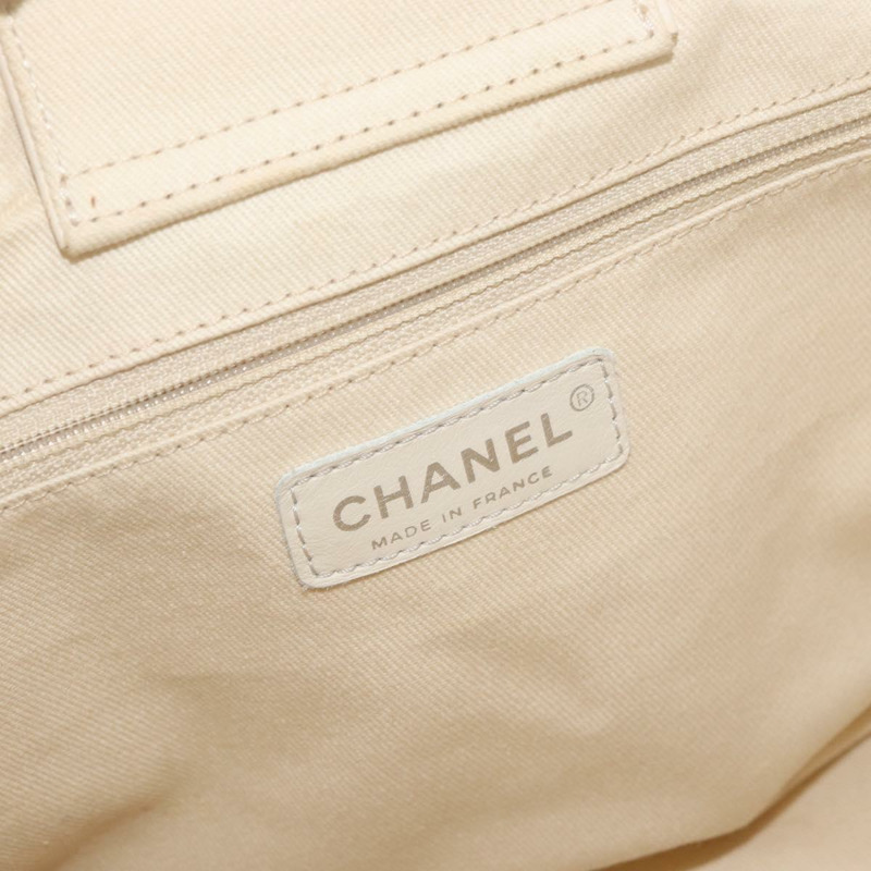【日本直送】香奈兒鏈V形縫線單肩背包帆布米色銀色CC正品 YKZ1182A-16