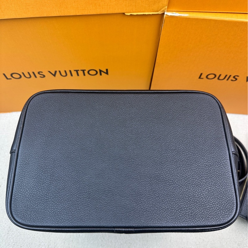 Lv 路易威登 黑白水桶中號 五金帶膜-4