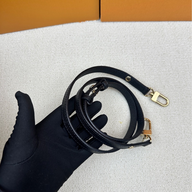 Lv 路易威登 黑白水桶中號 五金帶膜-5