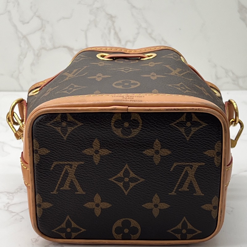 香緹國際精品 953 LV Nano小水桶包-16