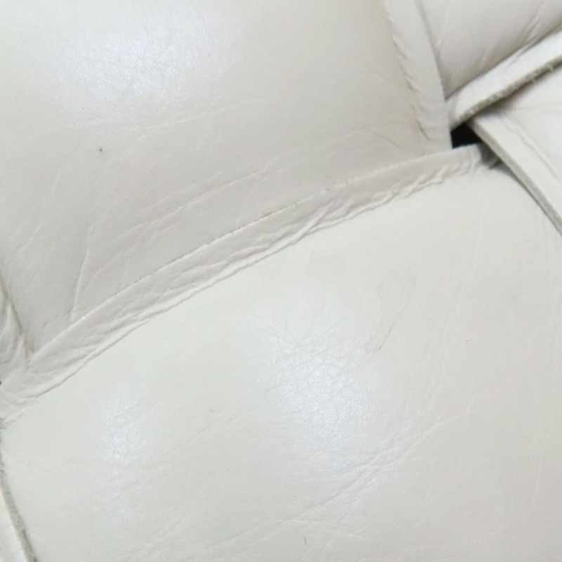 白色 羊皮 Padded Cassette枕頭包 肩背包【BOTTEGA VENETA BV 寶緹嘉】 591970-12