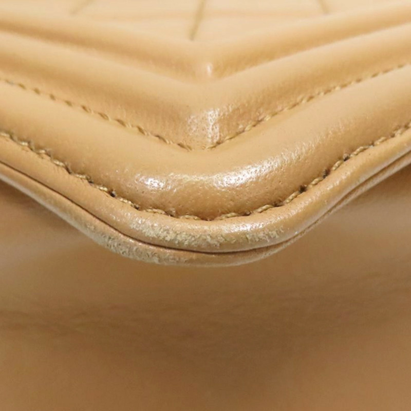 奶茶色 菱格紋 羊皮 BOY 28 鍊帶肩背包 金釦【CHANEL 香奈兒】 A92193-15