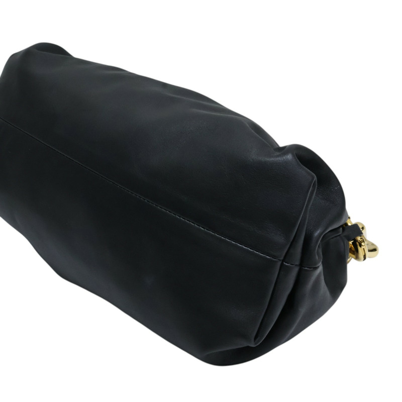 黑色 羊皮 The Chain Pouch 肩背包【BOTTEGA VENETA BV 寶緹嘉】 690831-7