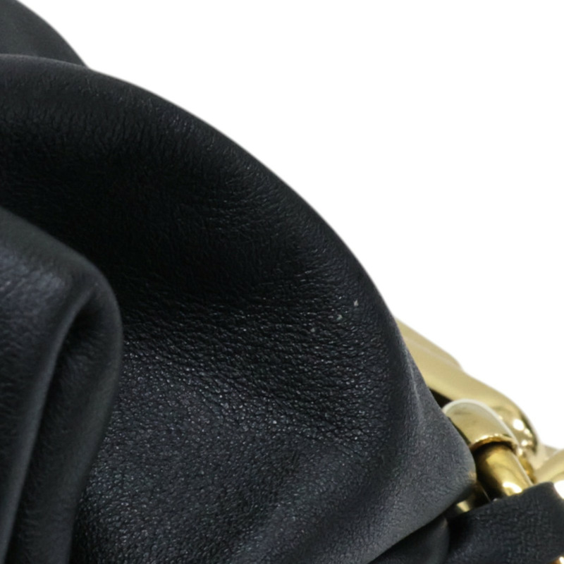 黑色 羊皮 The Chain Pouch 肩背包【BOTTEGA VENETA BV 寶緹嘉】 690831-8