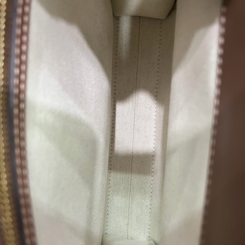 Burberry 巴寶莉pocket雙色拼接mini口袋包，托特包，可手提可單肩斜挎，包包牛皮拼帆布尺寸：23*6*26附件：肩帶-7