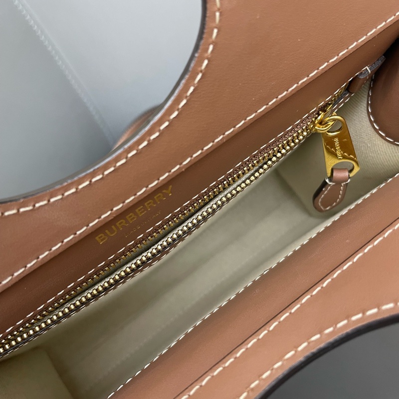 Burberry 巴寶莉 VintagePocket bag 雙色白棕 帆布包 托特包 郵差包 尺寸：23×22cm-9