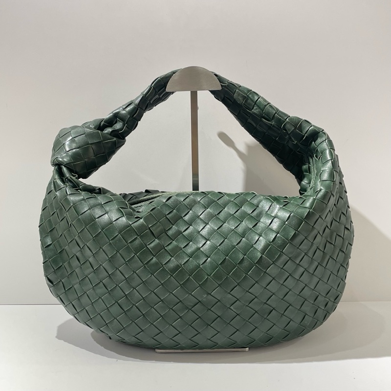 BV葆蝶家JODIE 深綠色金扣編織格羊皮打結包-0